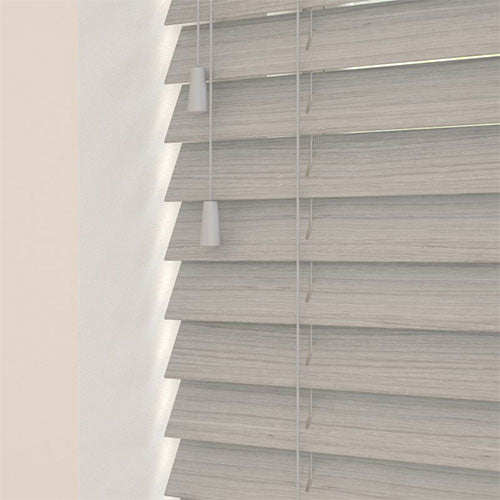 Revera Wooden Blind